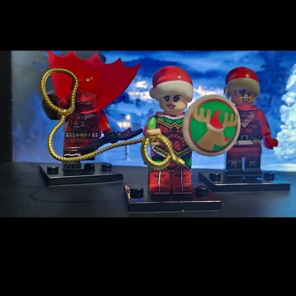Complete Wonderwoman, Superman,Bat man christmas night custom lego Minifigure - Picture 4 of 10